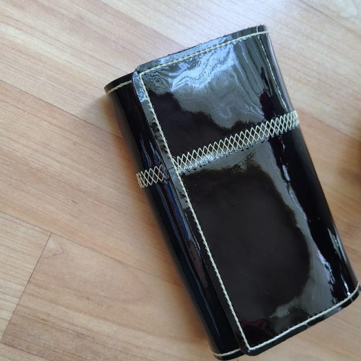 Billetera Charol Negro