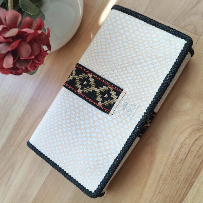 Billetera  Beige Rojo